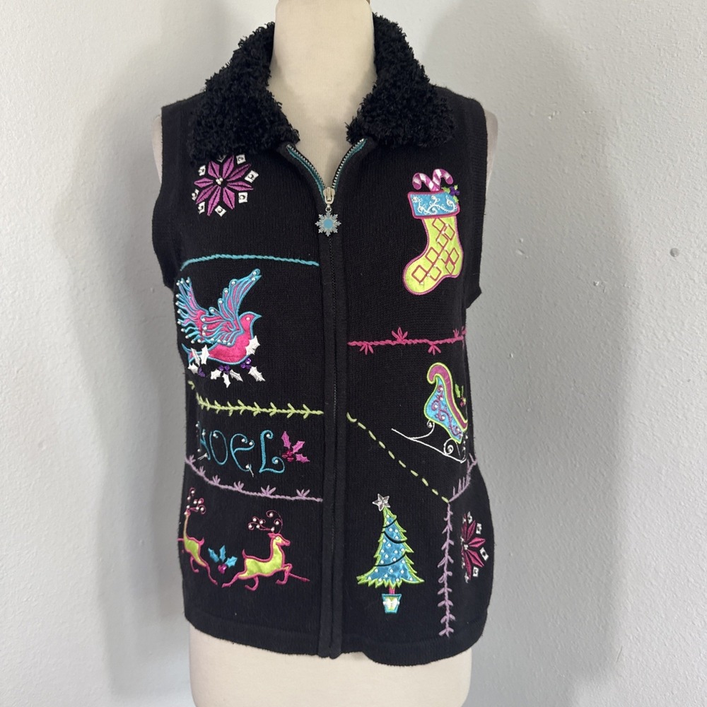 Merry Bright Ugly Christmas‎ Vest Womens S Noel Embroidered Holiday Sweater